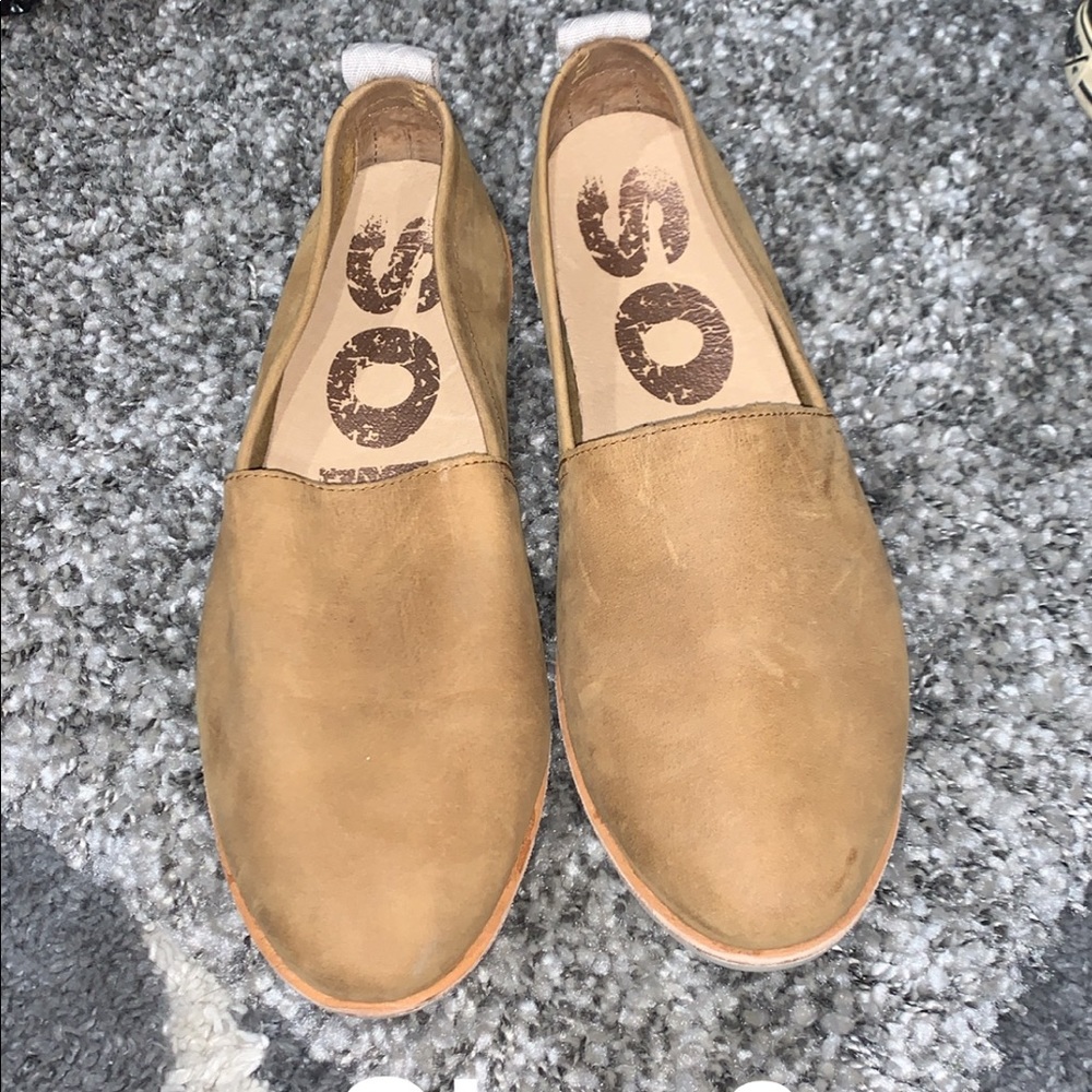 Sorel Flats